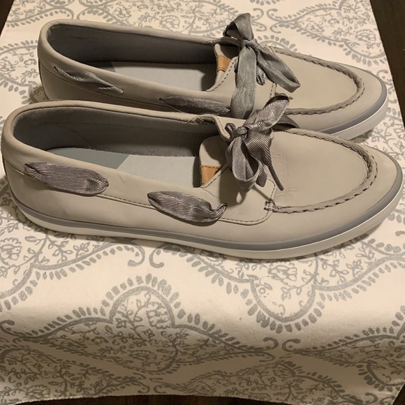 Sperry Memory Foam Top-Sider Women’s 8.5. Gray. Lace shoe laces. Slip resistant - Picture 3 of 9